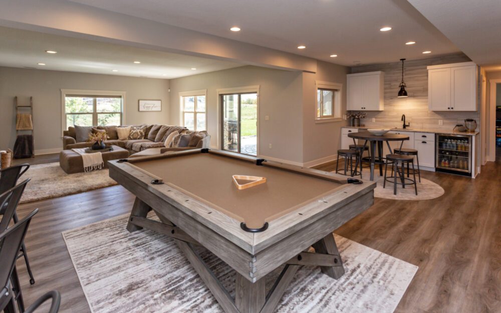 Berkshire Pkwy with pool table